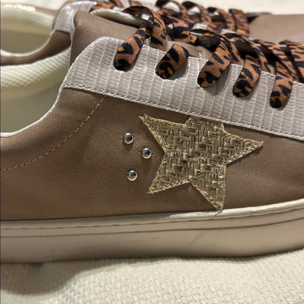 Corkys Gold Metallic Glitter Supernova Sneaker Size 11. EUC - Picture 11 of 12